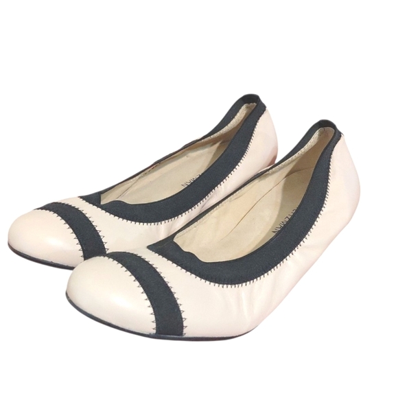 Stuart Weitzman Giveable Nappa Leather Ballet Flat Cream And Black Loafer Sz 8.5 - Picture 11 of 11